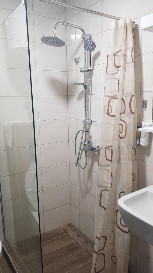 Zen Apartment Veliko Gradiste Luaran gambar