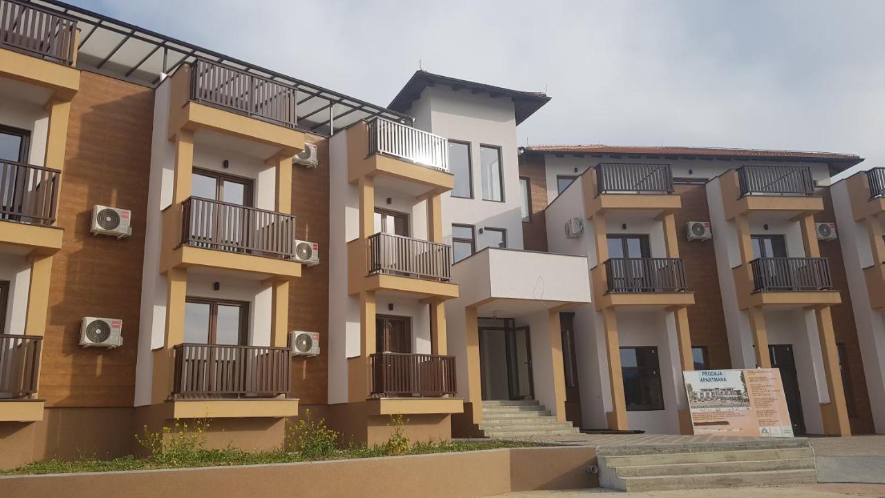 Zen Apartment Veliko Gradiste Luaran gambar